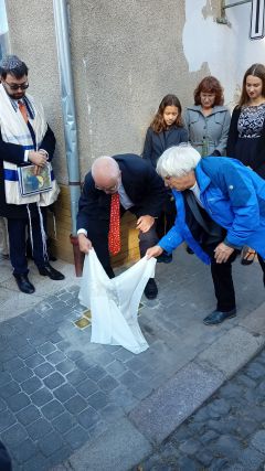 Po stopách rodiny Pickových aneb první Stolpersteiny v Nymburce