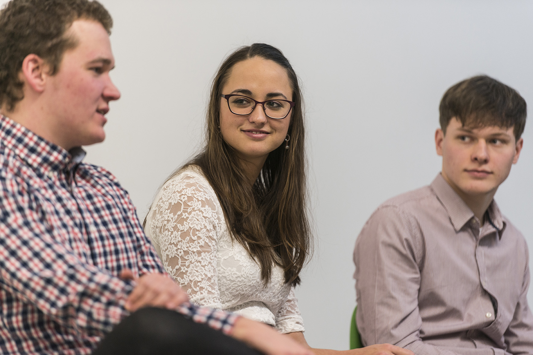 Vítězka Ceny Gratias Tibi diskutovala se studenty v DOXu Vítězka Ceny Gratias Tibi diskutovala se studenty v DOXu