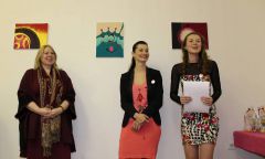 Charitativni výstava: Eva Petrůjová - "Tulipánový měsíc"  ze skupiny Talentovaní umělci pro neziskovou organizaci Amélie